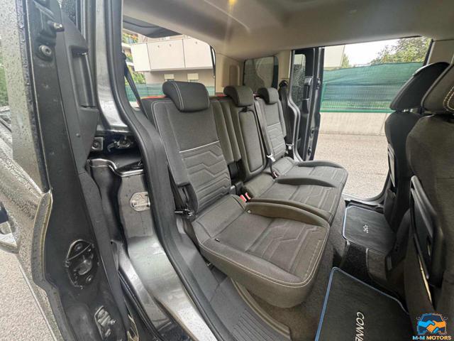 FORD Tourneo Connect 1.5 TDCi 120 CV Titanium