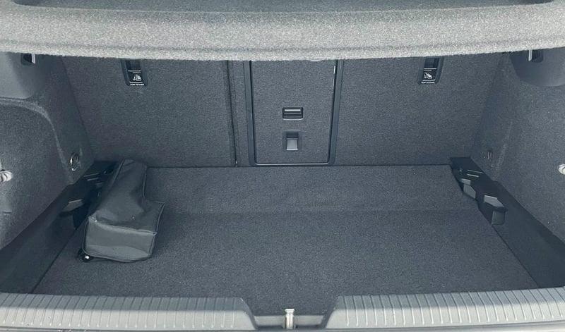 Volkswagen Golf Golf 1.0 TSI EVO Life