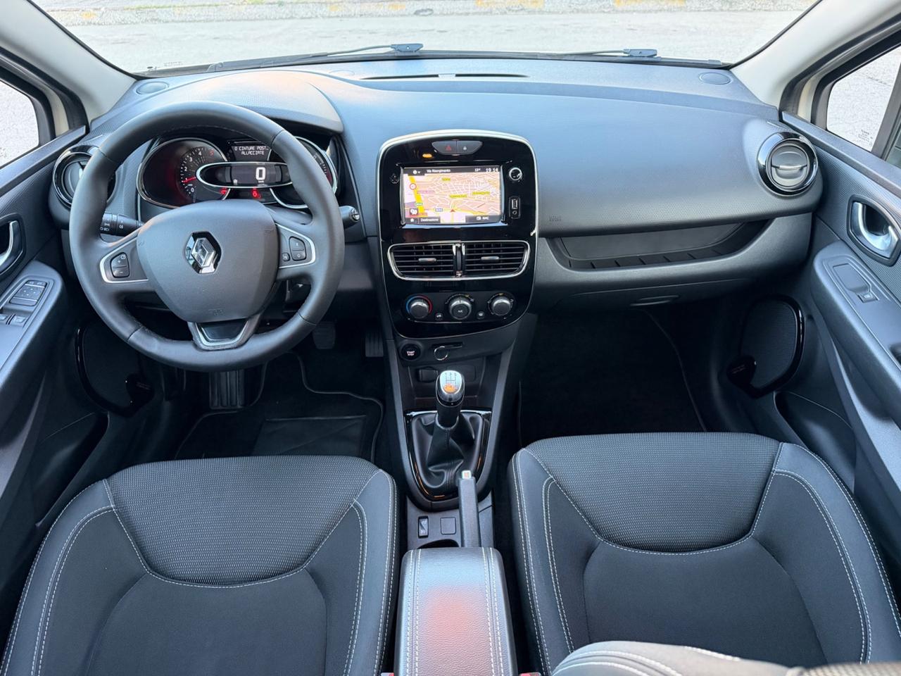 Renault Clio 1.5 dCi 90 cv 2017 navigatore