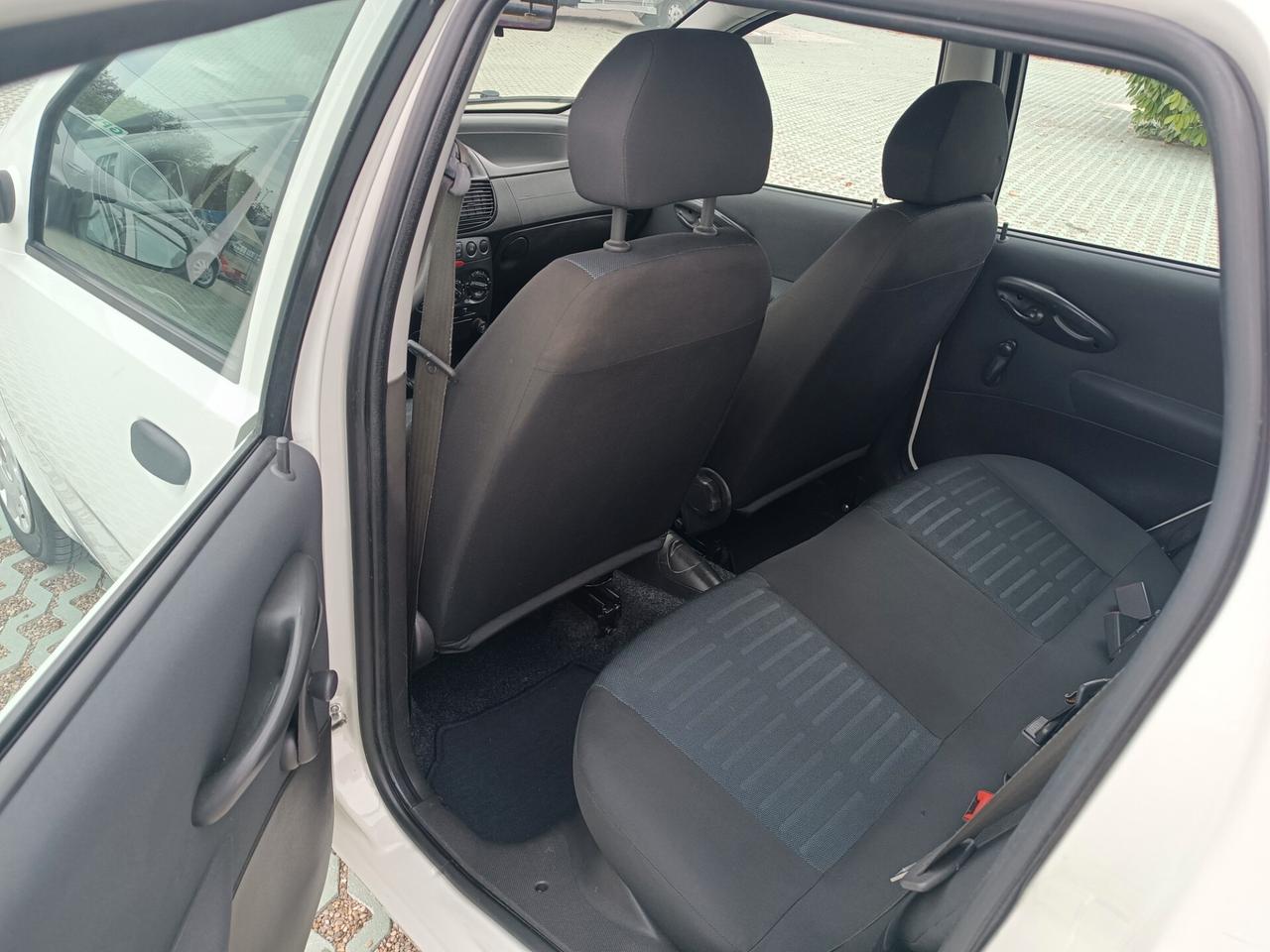 Fiat Punto Classic 1.2 5 porte Natural Power Active