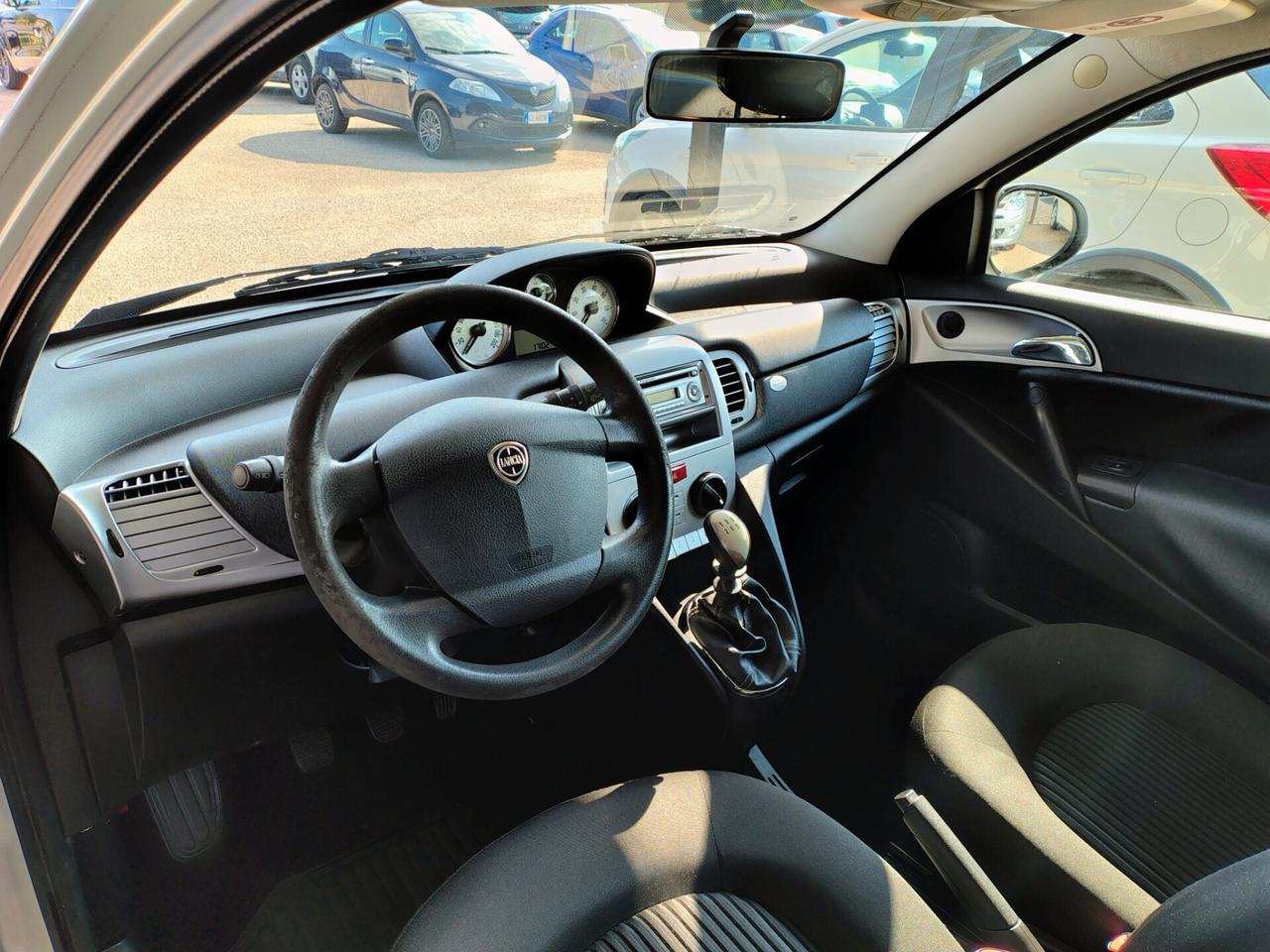 Lancia Ypsilon 1.2 Elle