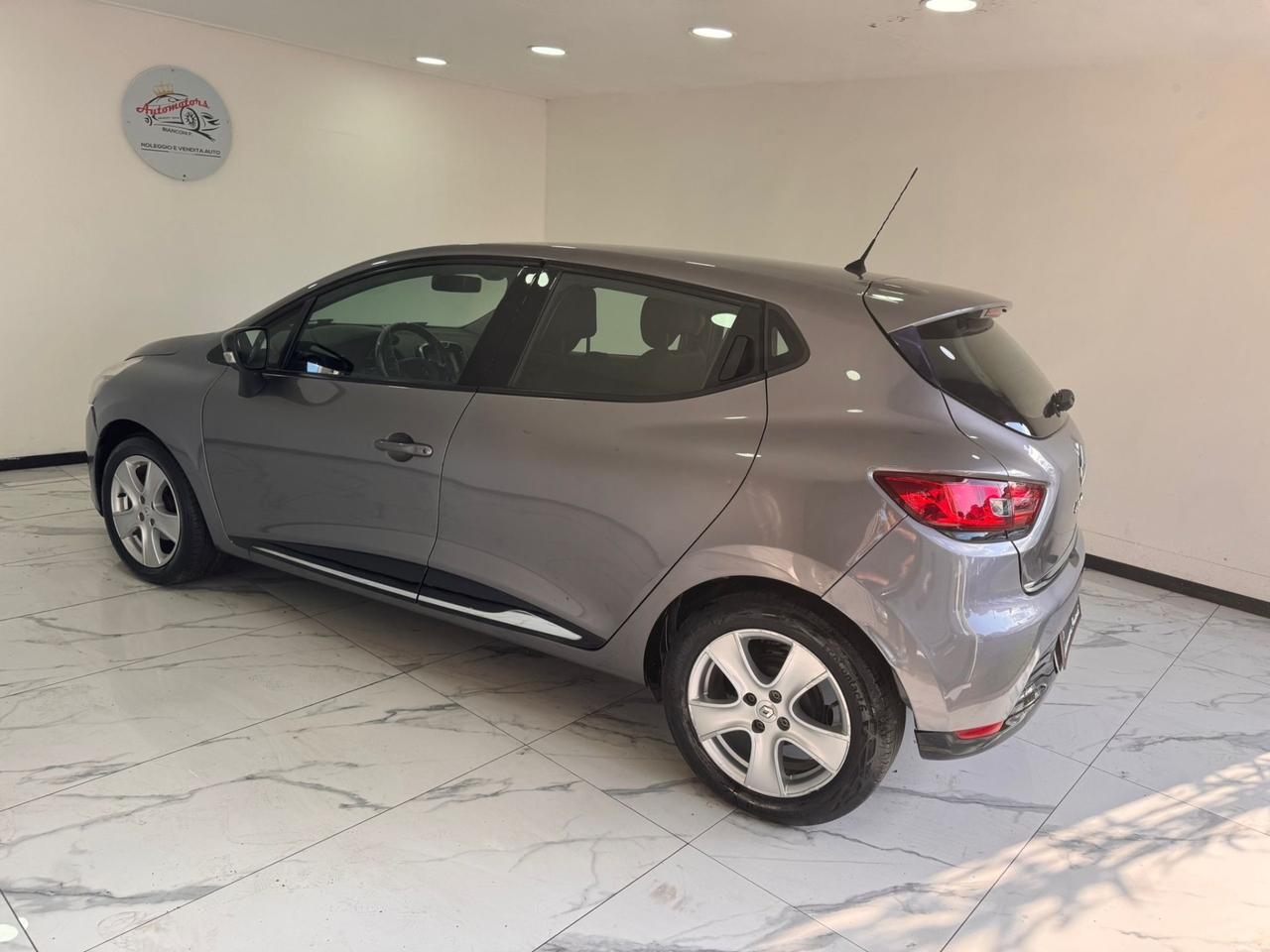 Renault Clio 1.2 75CV 5 porte GARANTITA 2017