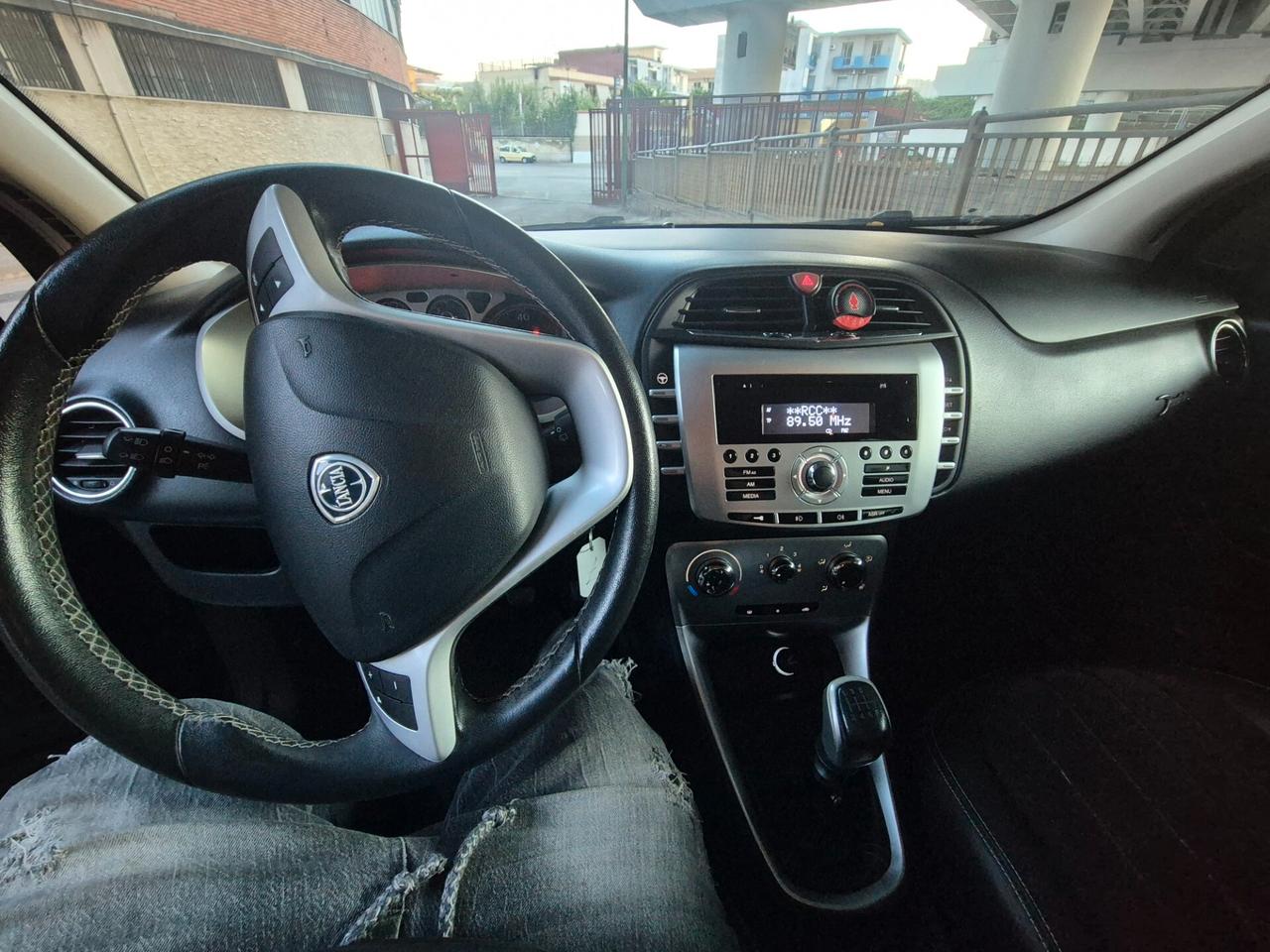 LANCIA DELTA 1.6 M.JET NUOVISSIMA DI TUTTO 2010
