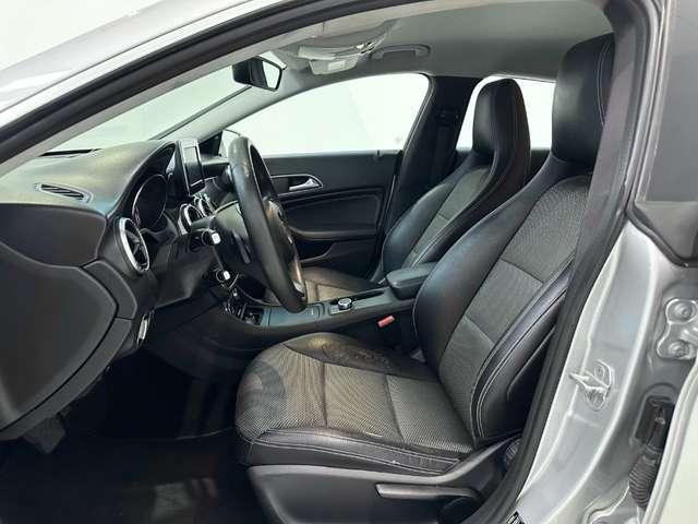 Mercedes-Benz CLA 180 Automatic Business