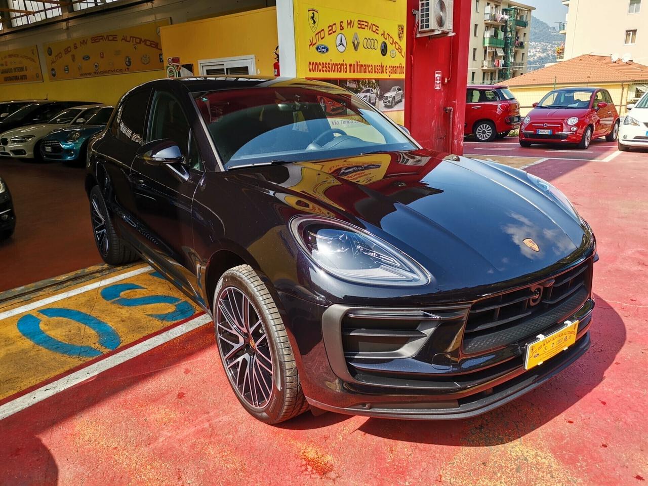 Porsche Macan 2.0 T PDK FULL OPTIONALS NOLEGGIO lungo termine