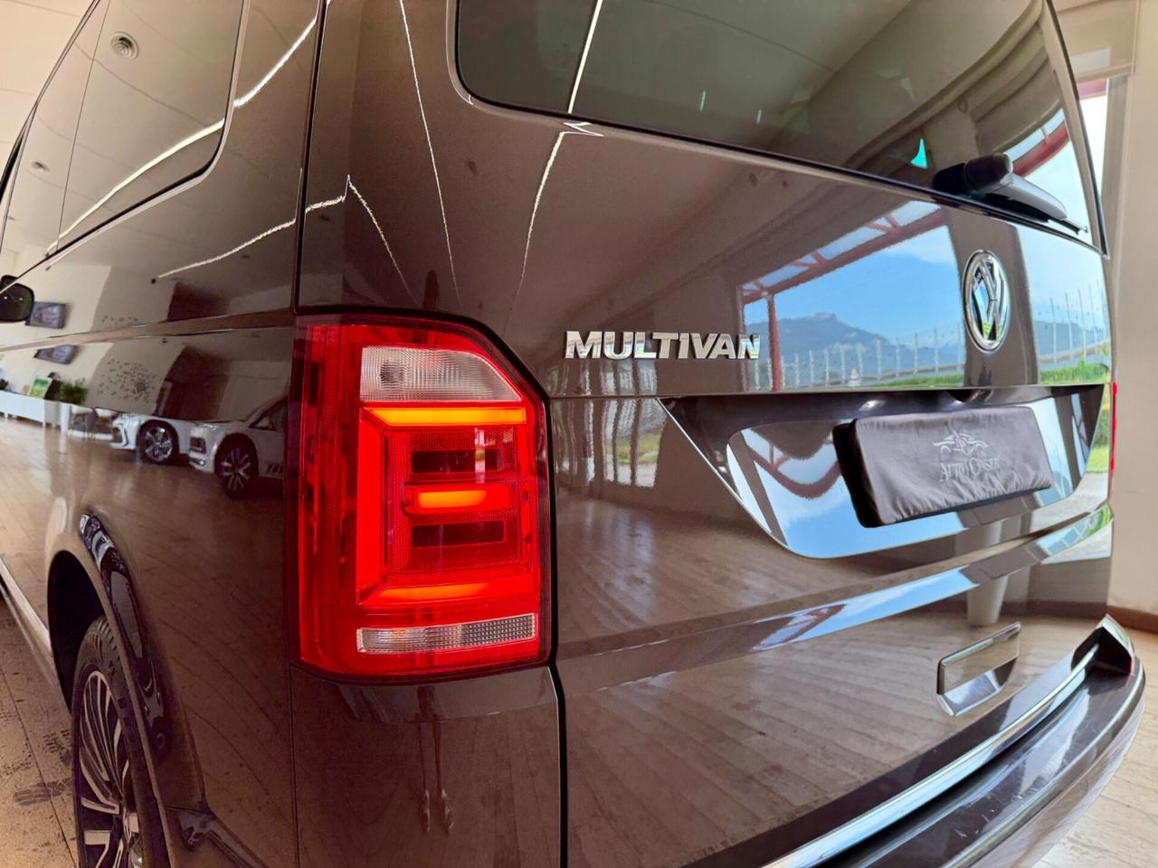 Volkswagen Multivan 2.0 TDI 199CV DSG SIX GENERATION