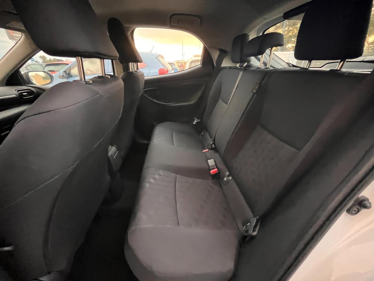 Toyota Yaris 1.5 Hybrid 5 porte Active