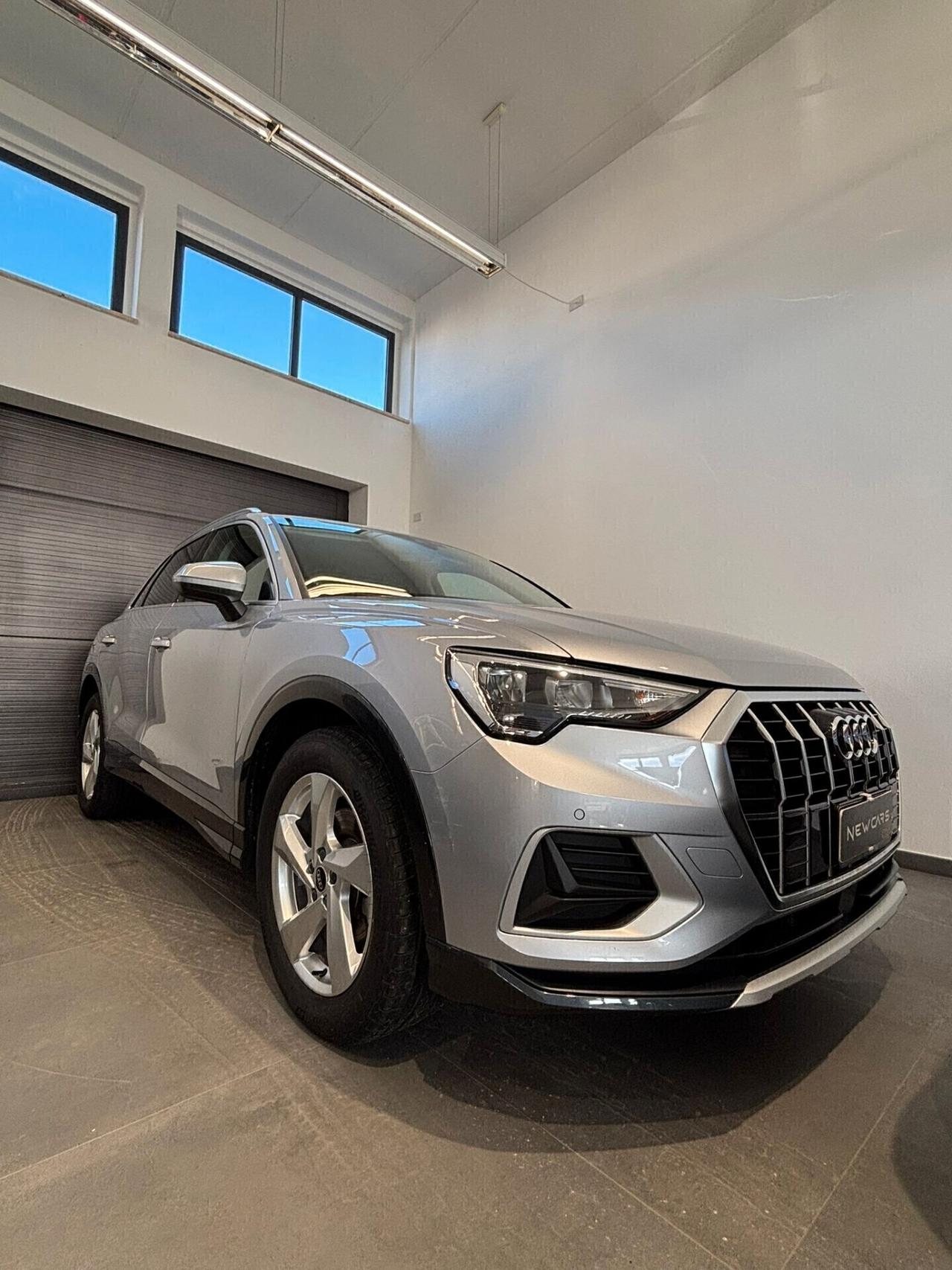 Audi Q3 35 TDI Business Advanced