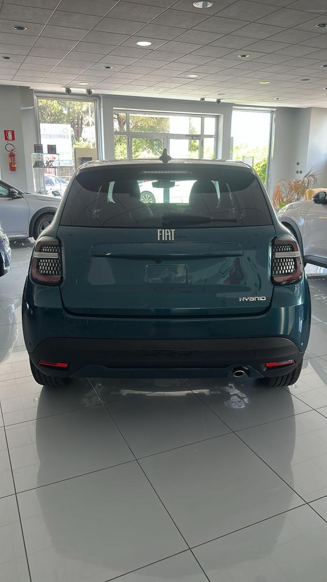 FIAT - 600 - Hybrid DCT MHEV La Prima II