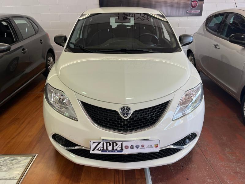 LANCIA Ypsilon 1.2 69 CV 5 porte Silver