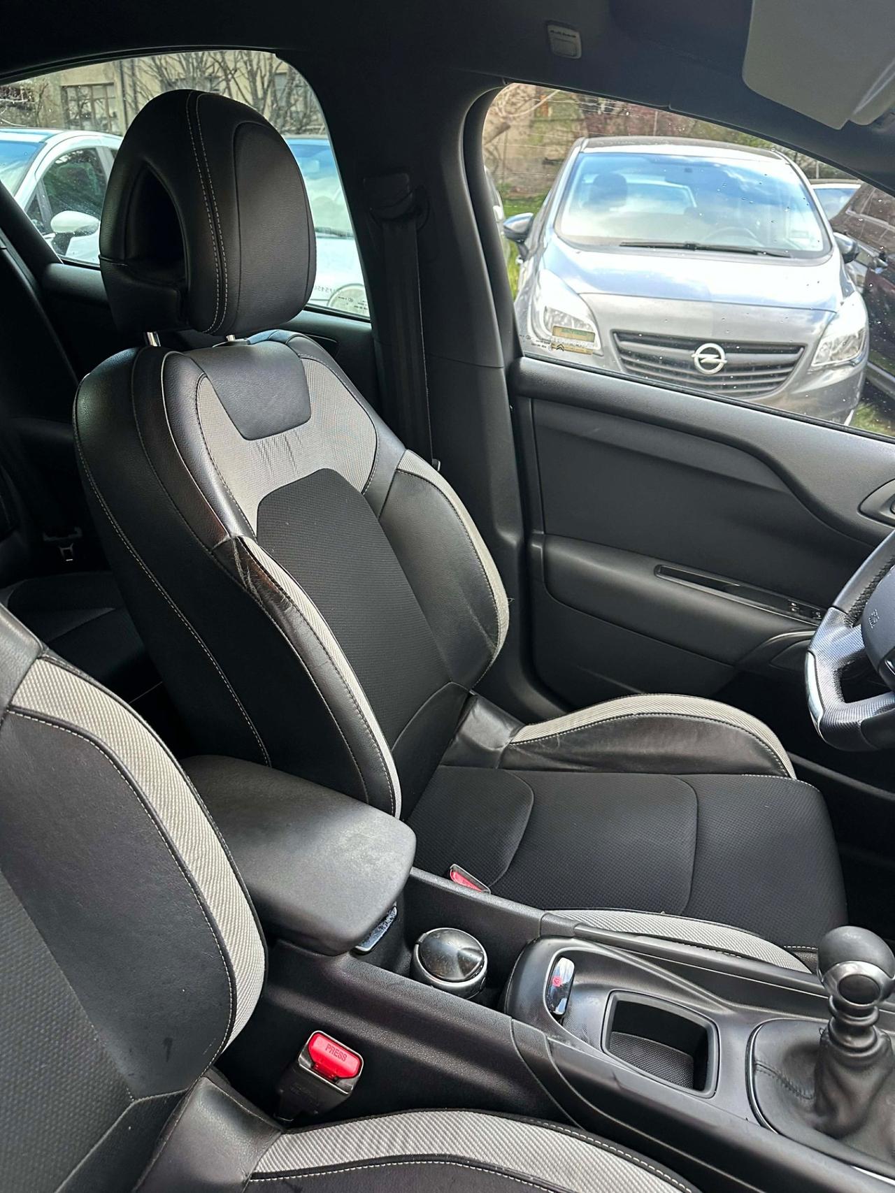 Ds DS4 1.6 e-HDi 115 SO CHIC KMCERT GARANZ UNICOPR