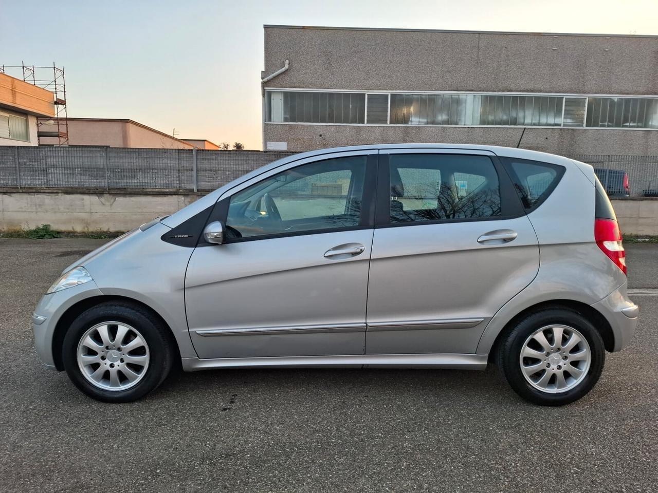 Mercedes-benz A 160 CDI SOLO 128.000 KM