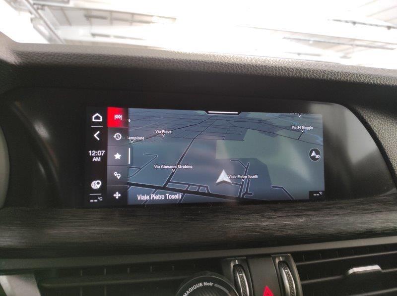 ALFA ROMEO Stelvio - Stelvio 2.2 Turbodiesel 190 CV AT8 Q4 Business