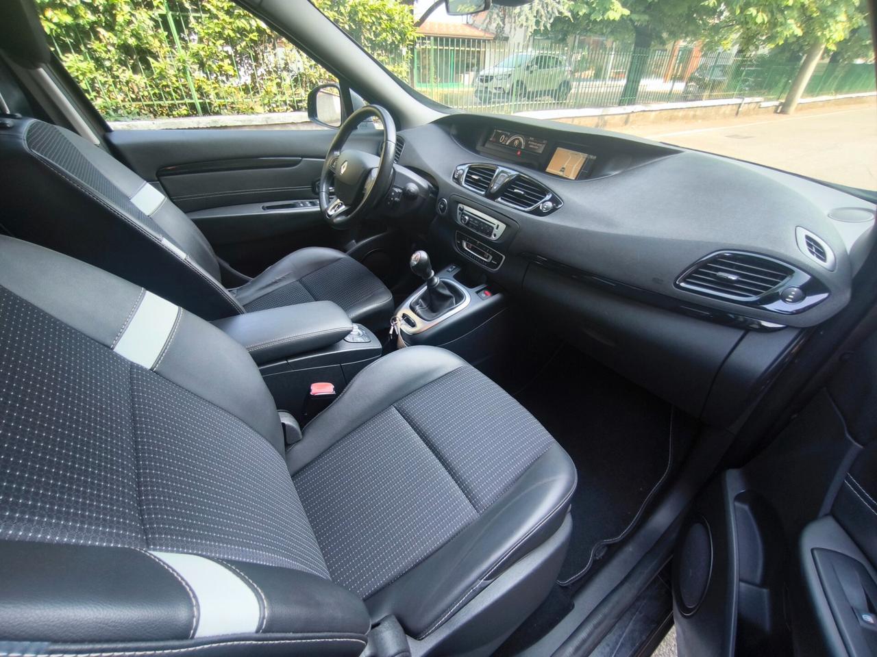 RENAULT SCENIC 1,5 DCI ENERGY - 110CV-7 POSTI-