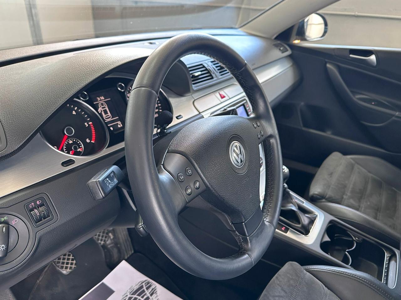 Volkswagen Passat 2.0 TDI DPF Var. Highline