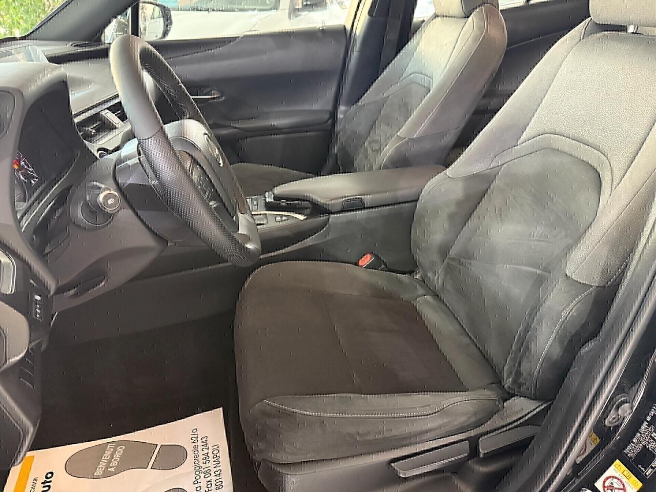 Lexus UX UX Hybrid Executive