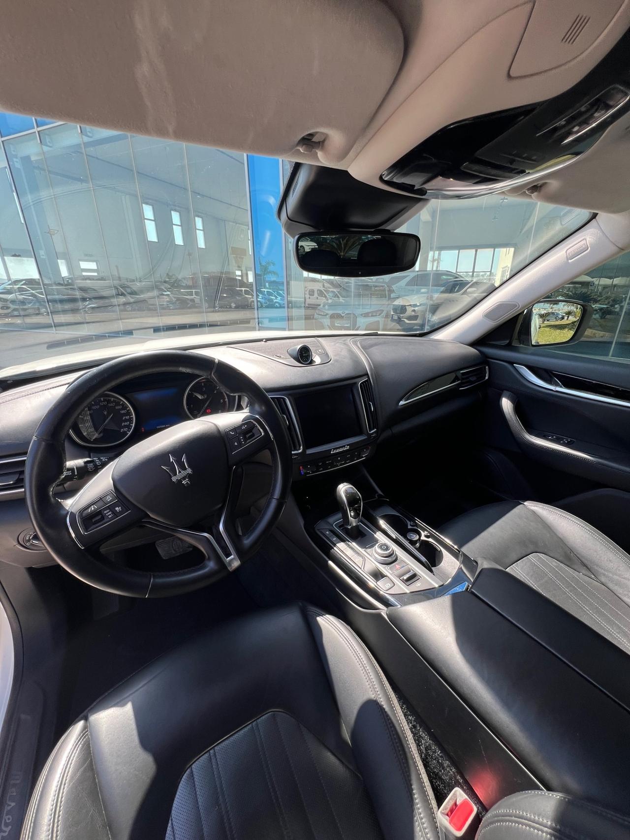 Maserati Levante V6 Diesel 275 CV AWD