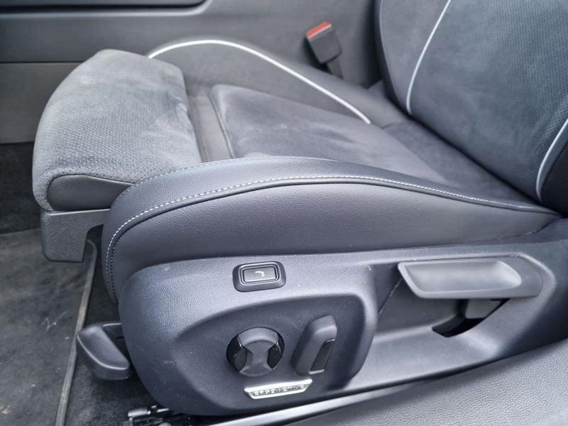 Volkswagen Passat 2.0 TDI 150 CV SCR EVO DSG Business LED NAVI COCKPIT CAMERA