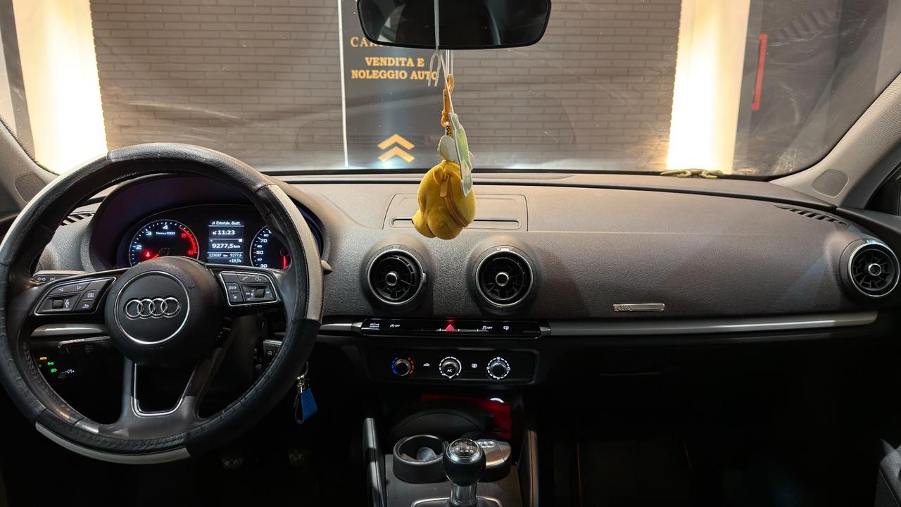 Audi A3 1.6 TDI Business - 2016