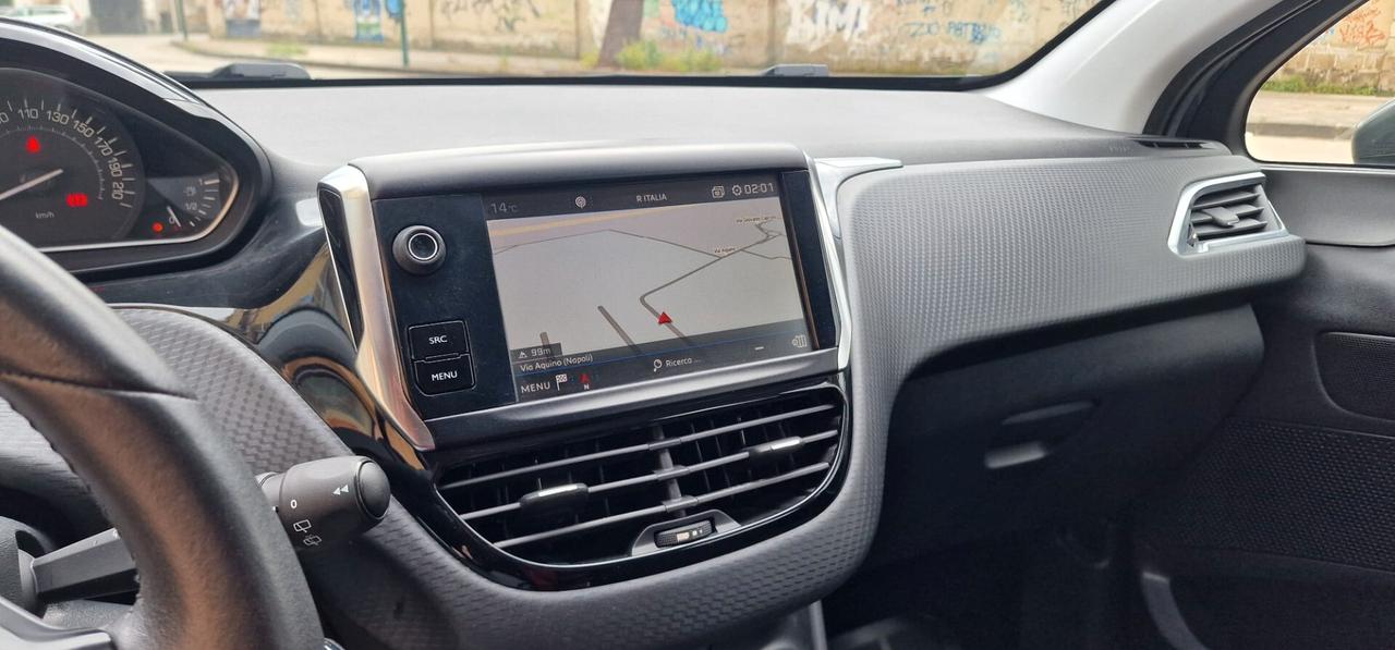 Peugeot 2008 BlueHDi 100CV Allure