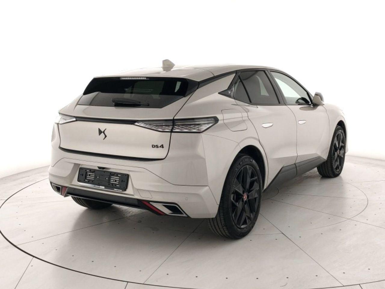 DS DS4 1.2 puretech Performance Line 130cv auto