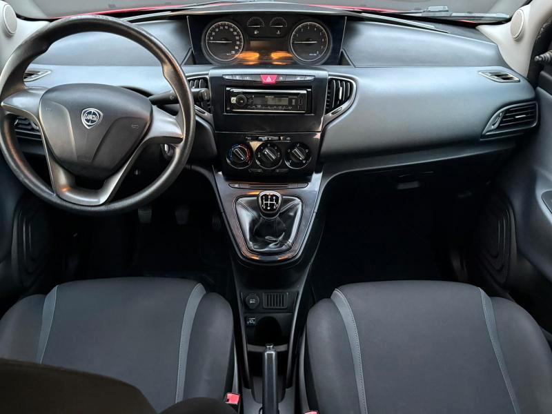 Lancia Ypsilon 5 Porte 1.2 BENZ/GPL Gold 69cv OK NEOPATENTATI