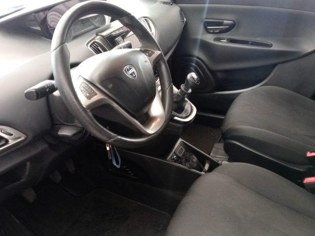 LANCIA Ypsilon 1.2 69 CV 5 porte GPL Ecochic Gold uniproprietario