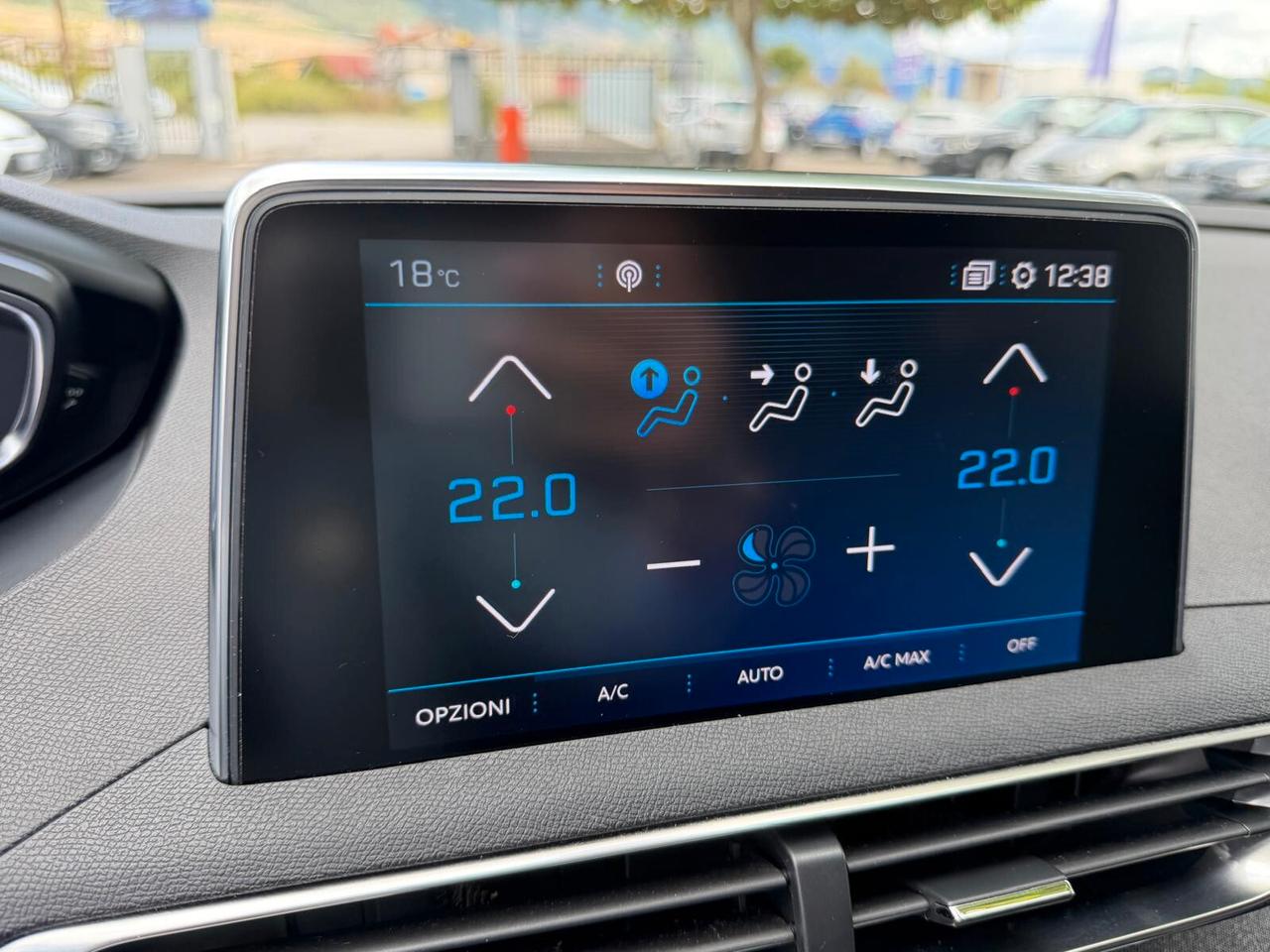 Peugeot 3008 BlueHDi 130 S&S EAT8 Allure