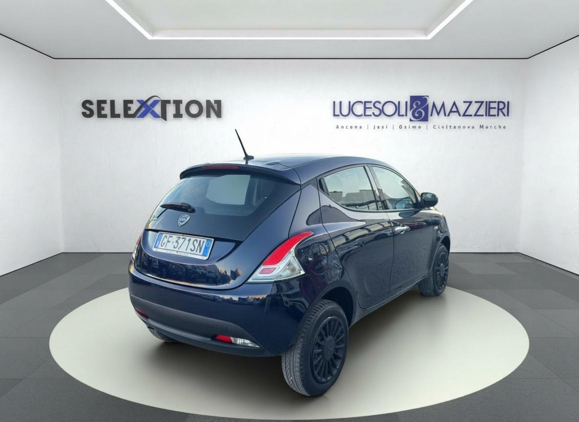 LANCIA Ypsilon My21 0.9 Twinair 70cvMetano Silver