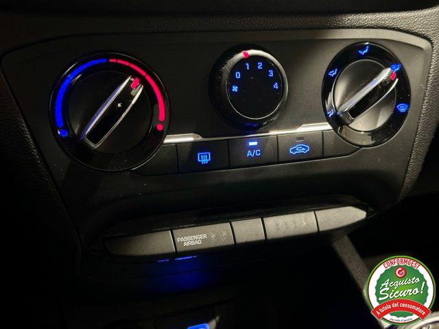 HYUNDAI i20 1.2 84 CV Comfort *NEOPATENTATI*UNIPROPRIETARIO*