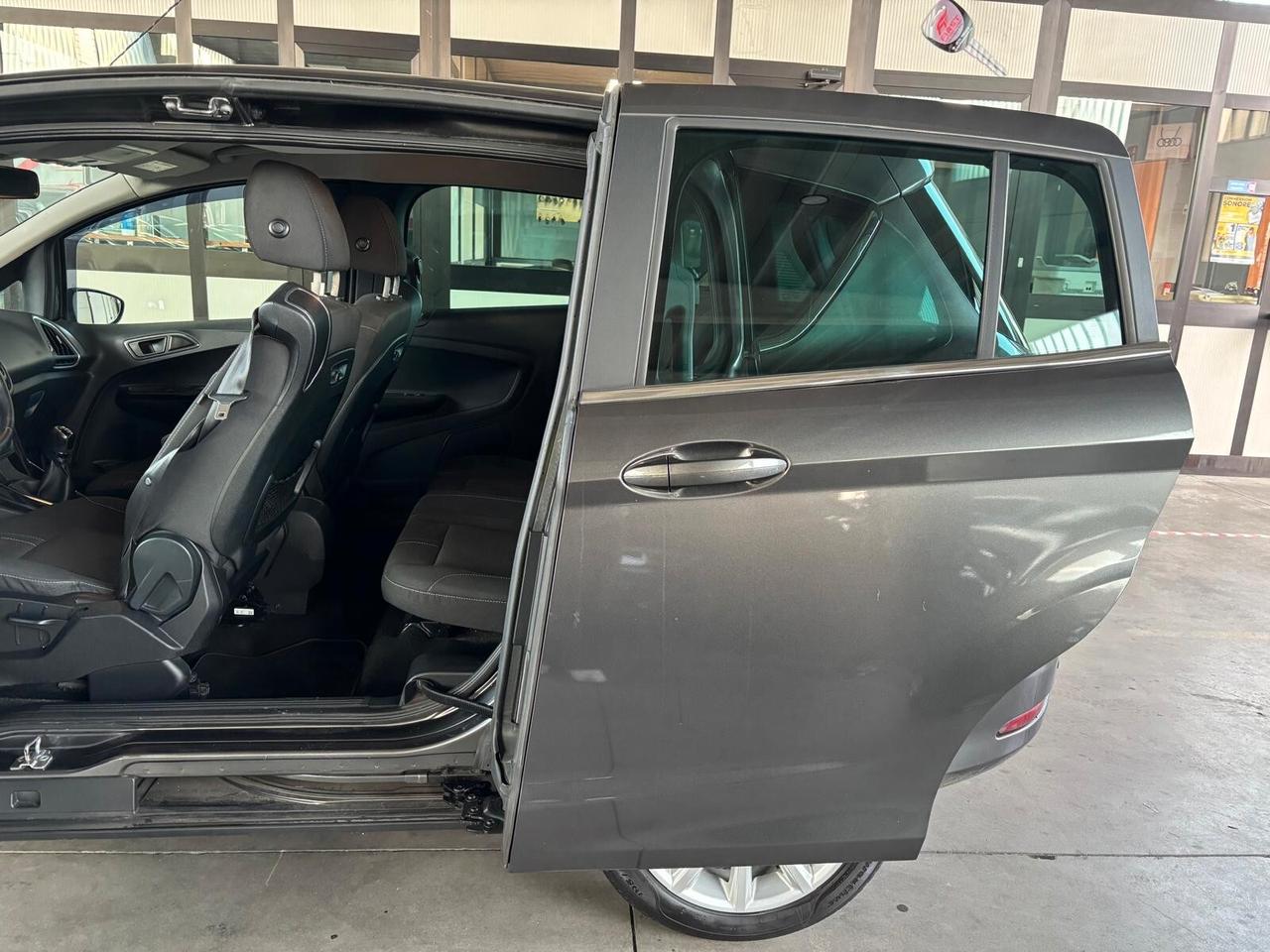 Ford B-Max 1.5 TDCi 75 CV Business Titanium