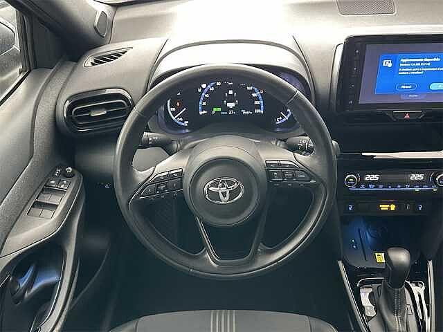 Toyota Yaris Cross 1.5 Hybrid 5p. E-CVT AWD-i Premiere