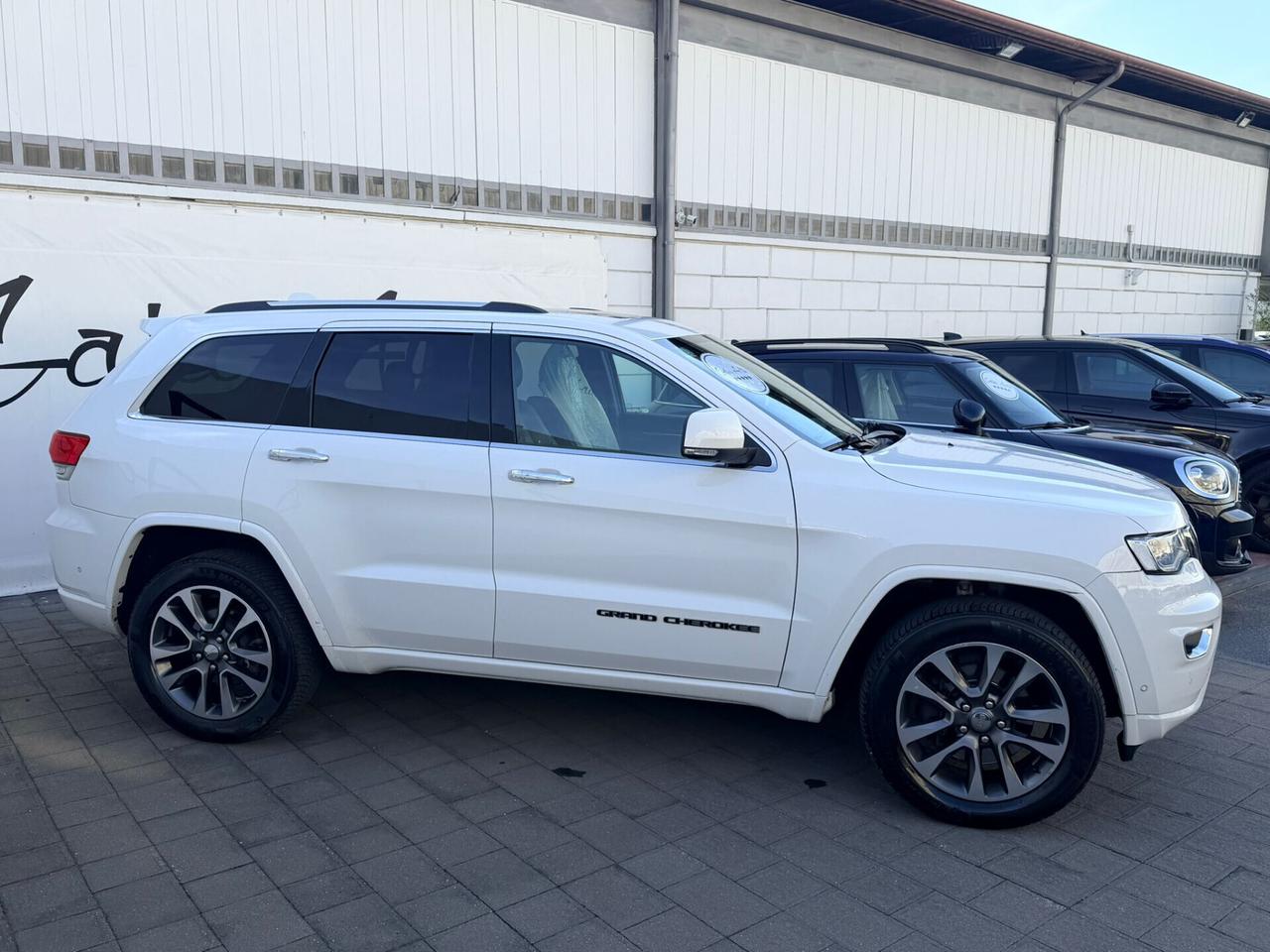 Jeep Grand Cherokee 3.0 V6 CRD 250 CV Multijet II Overland