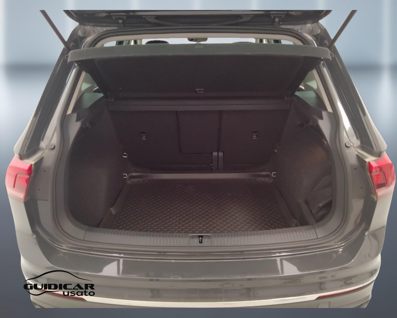 VOLKSWAGEN Tiguan II 2021 - Tiguan 2.0 tdi Life 122cv