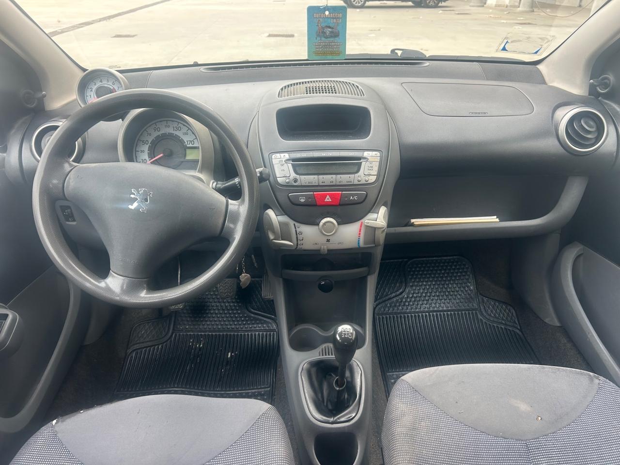 Peugeot 107 1.0 68CV 5p. Sweet Years