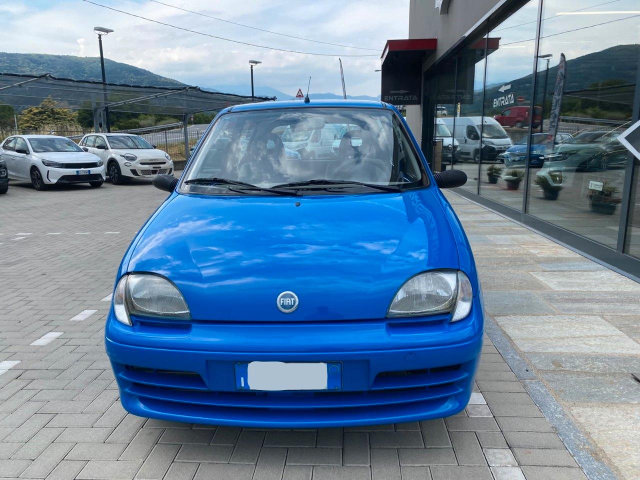 Fiat 600 1.1 Active (class)