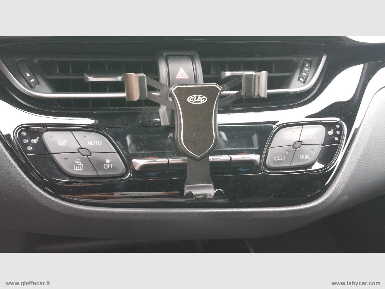 TOYOTA C-HR 1.8 Hybrid E-CVT LOUNGE