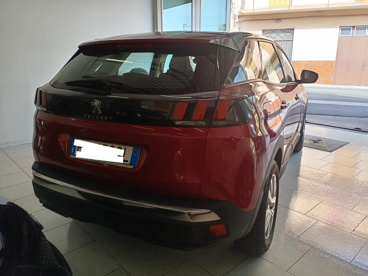 Peugeot 3008 BlueHDi 120 S&S Business