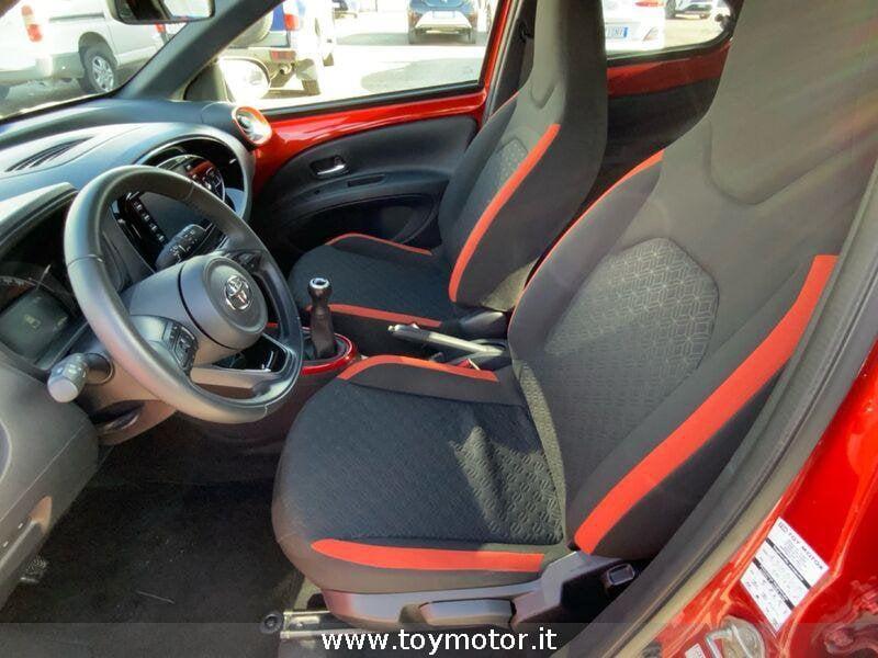 Toyota Aygo X 1.0 VVT-i 72 CV 5 porte Trend