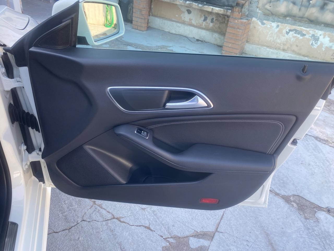 Mercedes-benz CLA 180 d Business