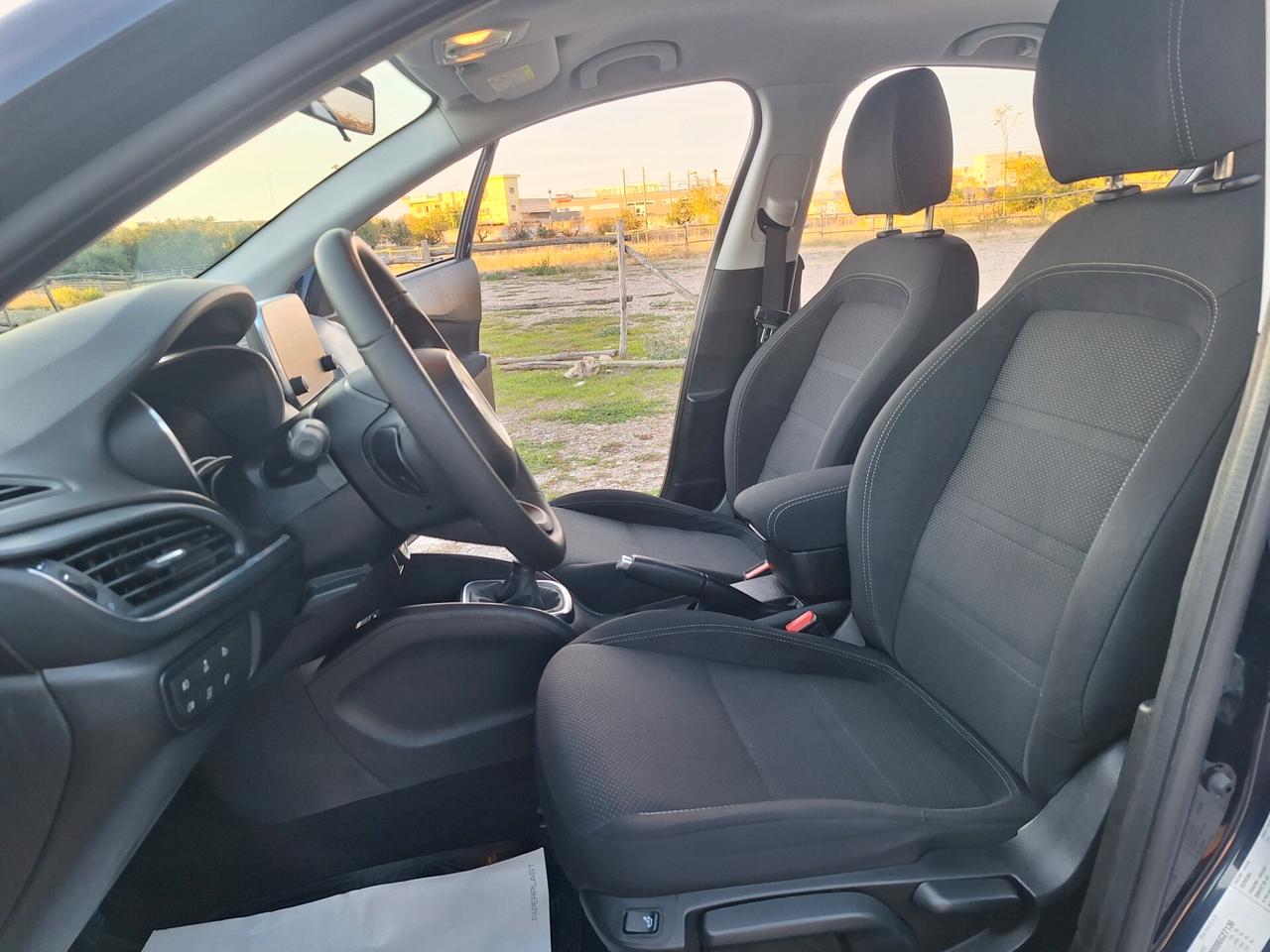 Fiat Tipo 1.6 MJT 120 CV "BERLINA" 50000 km 2017