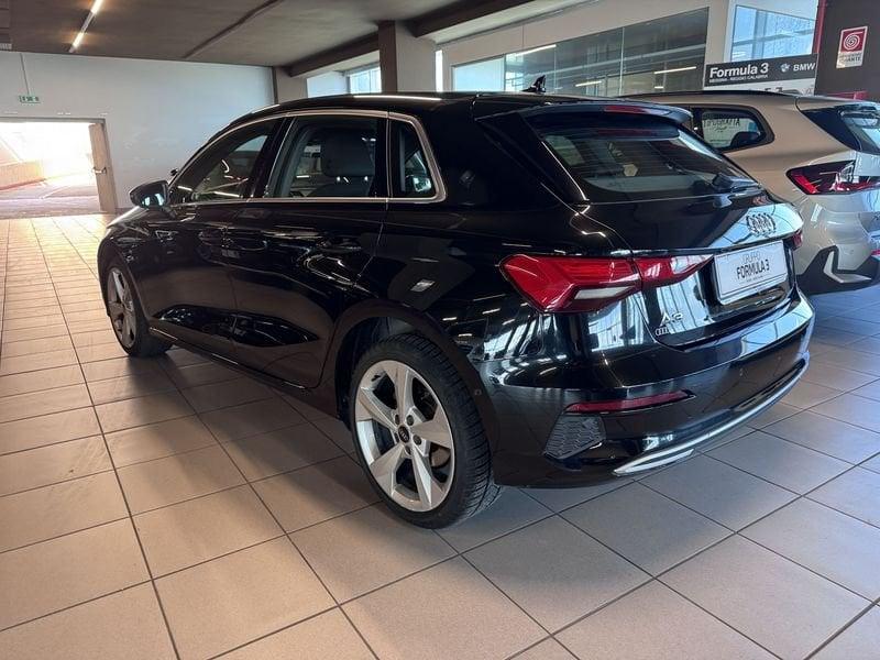 Audi A3 30 TDI Business Advanced