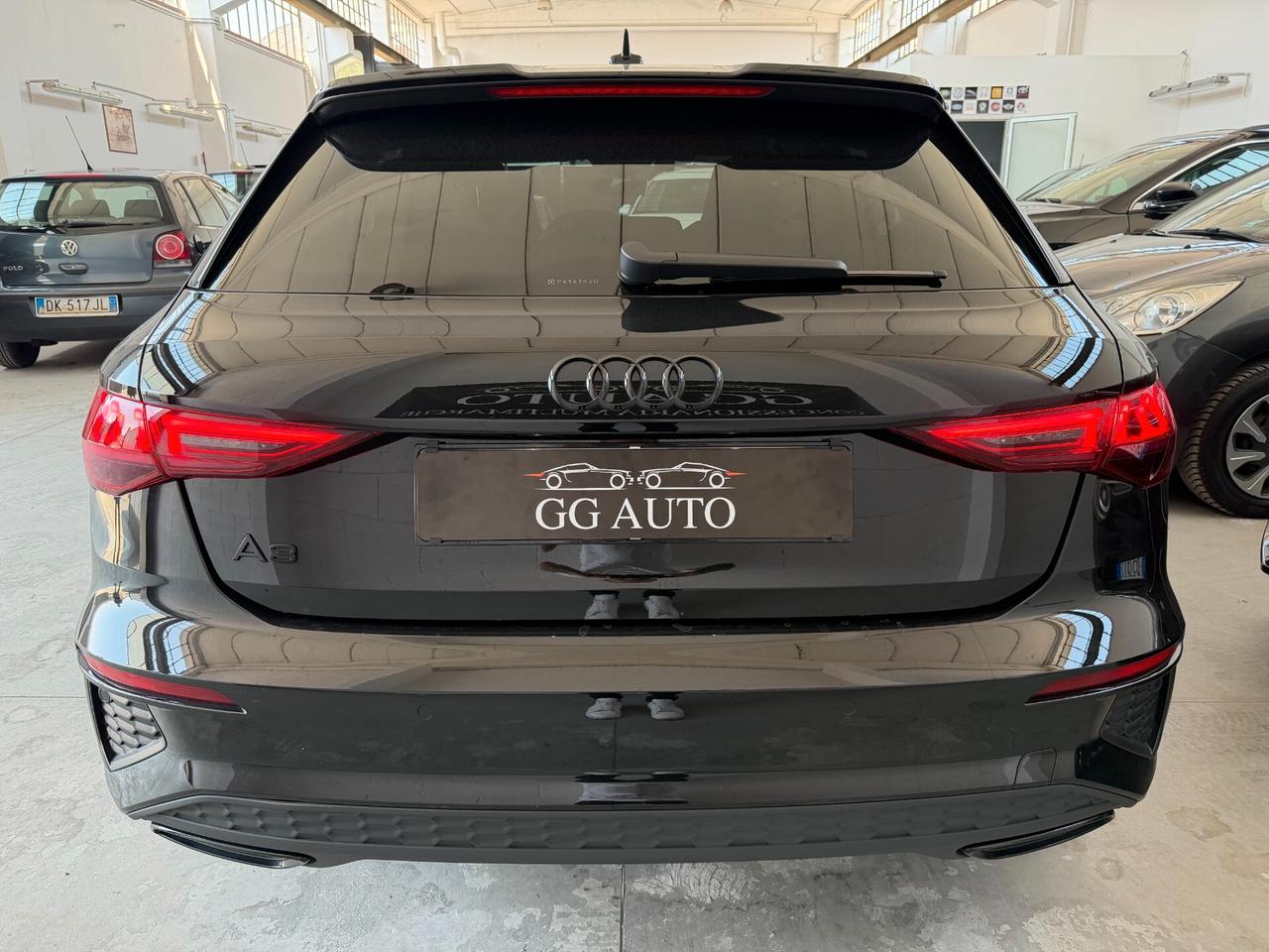 Audi A3 SPB 35 TFSI Identity Black
