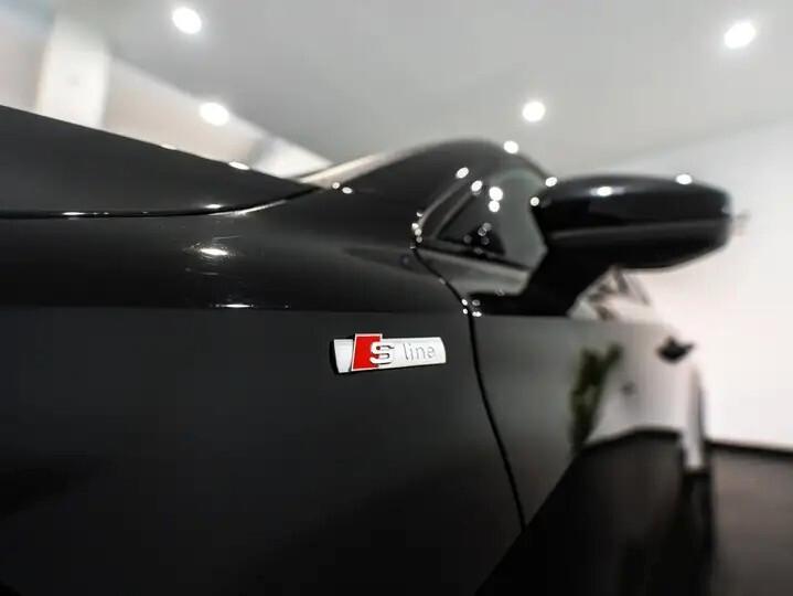Audi A3 SPB 30 TDI S tronic line edition