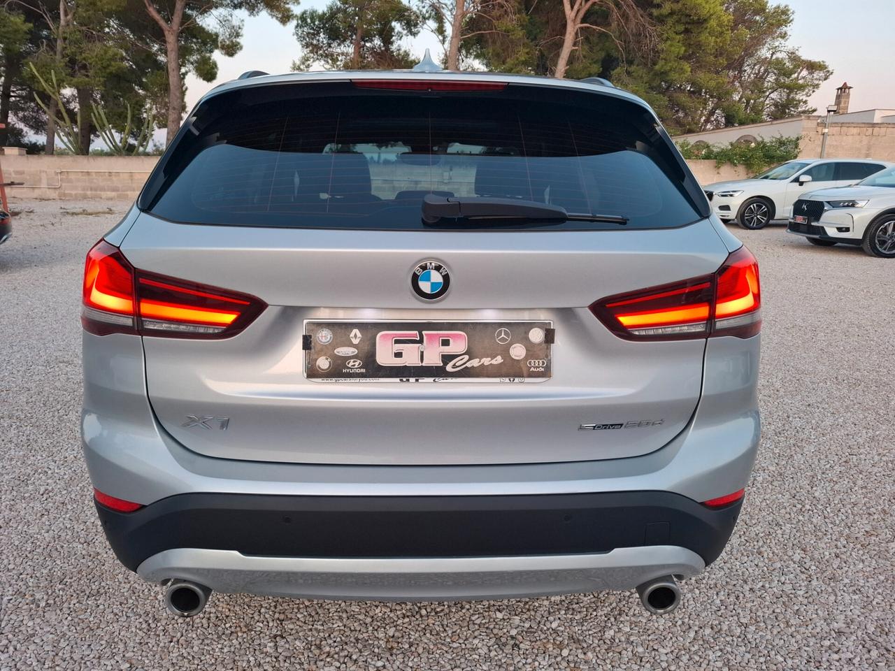 Bmw X1-20d- xLine TETTO*PELLE*LED