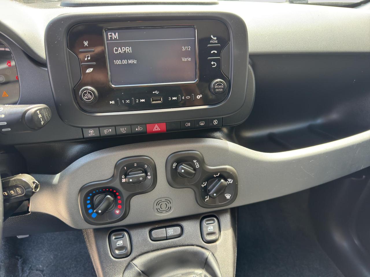 Fiat Panda 1.0 firefly 70cv hybrid Cross 2022