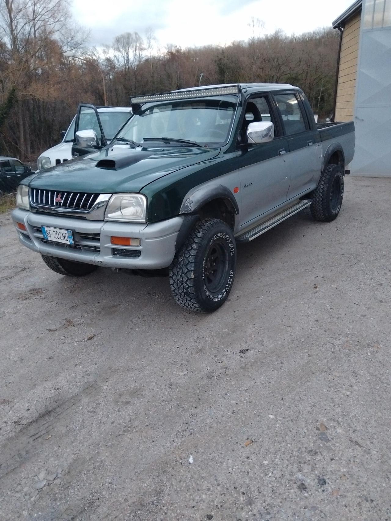 Mitsubishi L200 2.5 TDI 4WD Double Cab Pick-up GL