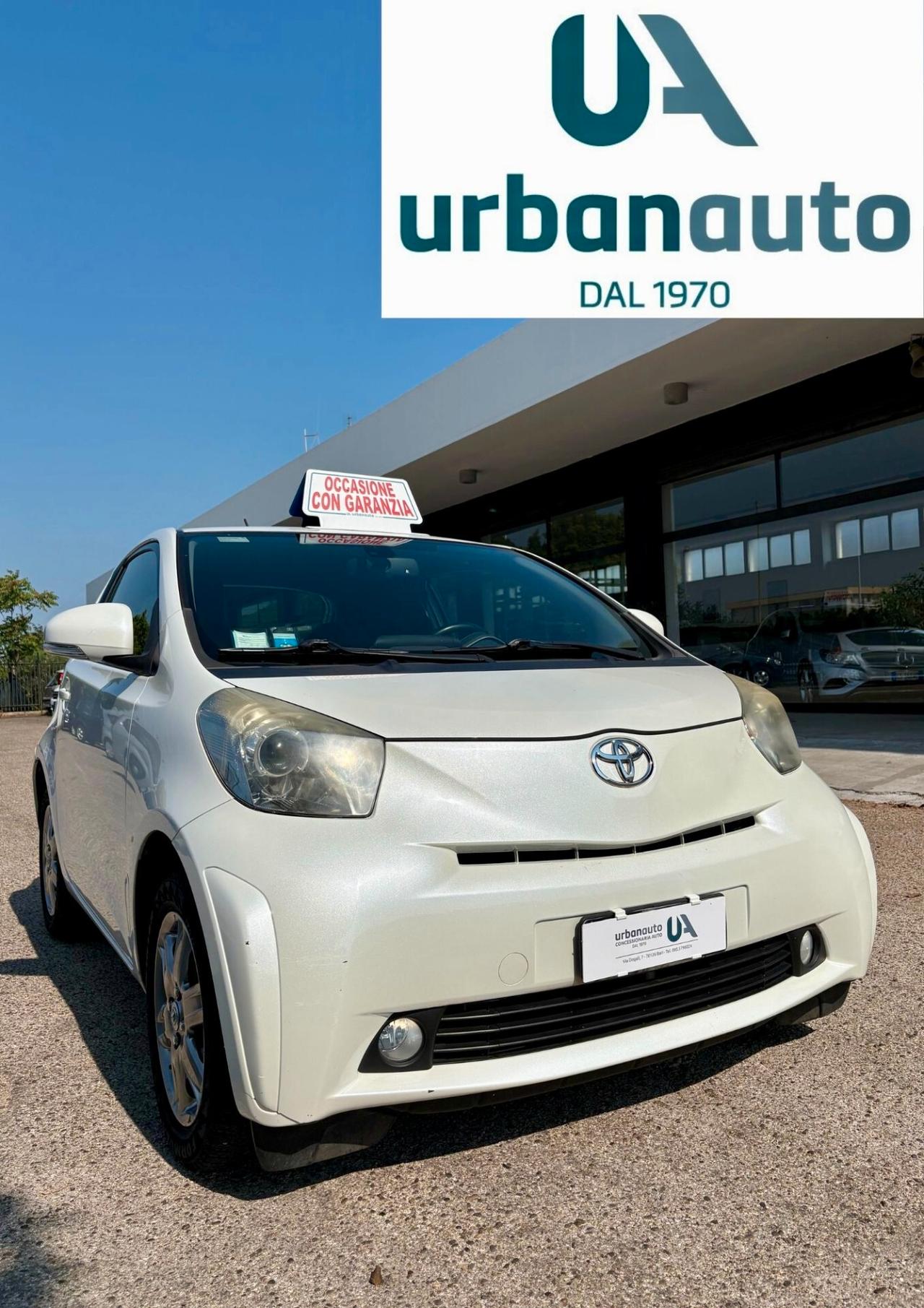 Toyota iQ 1.0 VVT-i