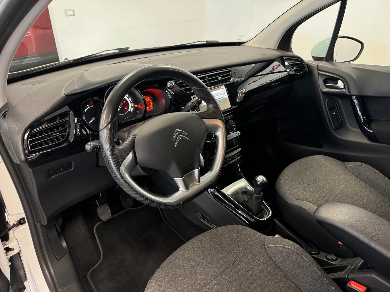Citroen C3 PureTech 82 Exclusive MONNALISA NEOPATENTATI