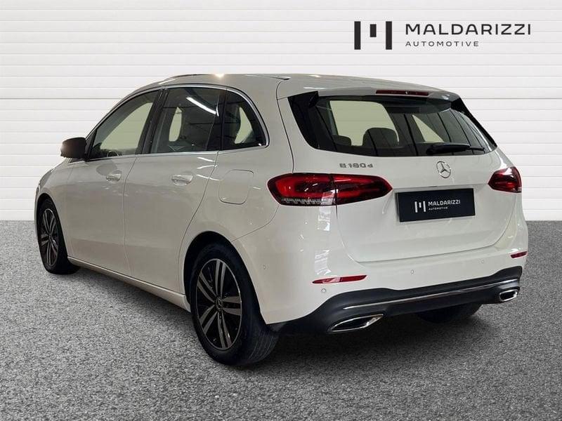Mercedes-Benz Classe B - W247 2018 B 180 d Sport Plus auto